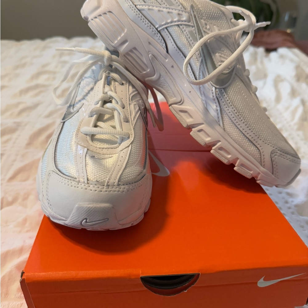 Nike White and Silver Women's Sneakers